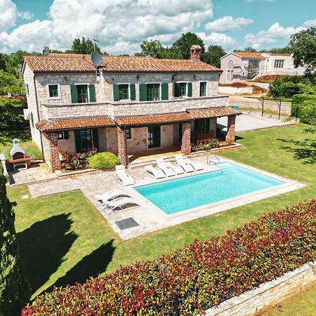 Theblueview Villas Near Porec Sveti Lovrec Pazenaticki Luaran gambar